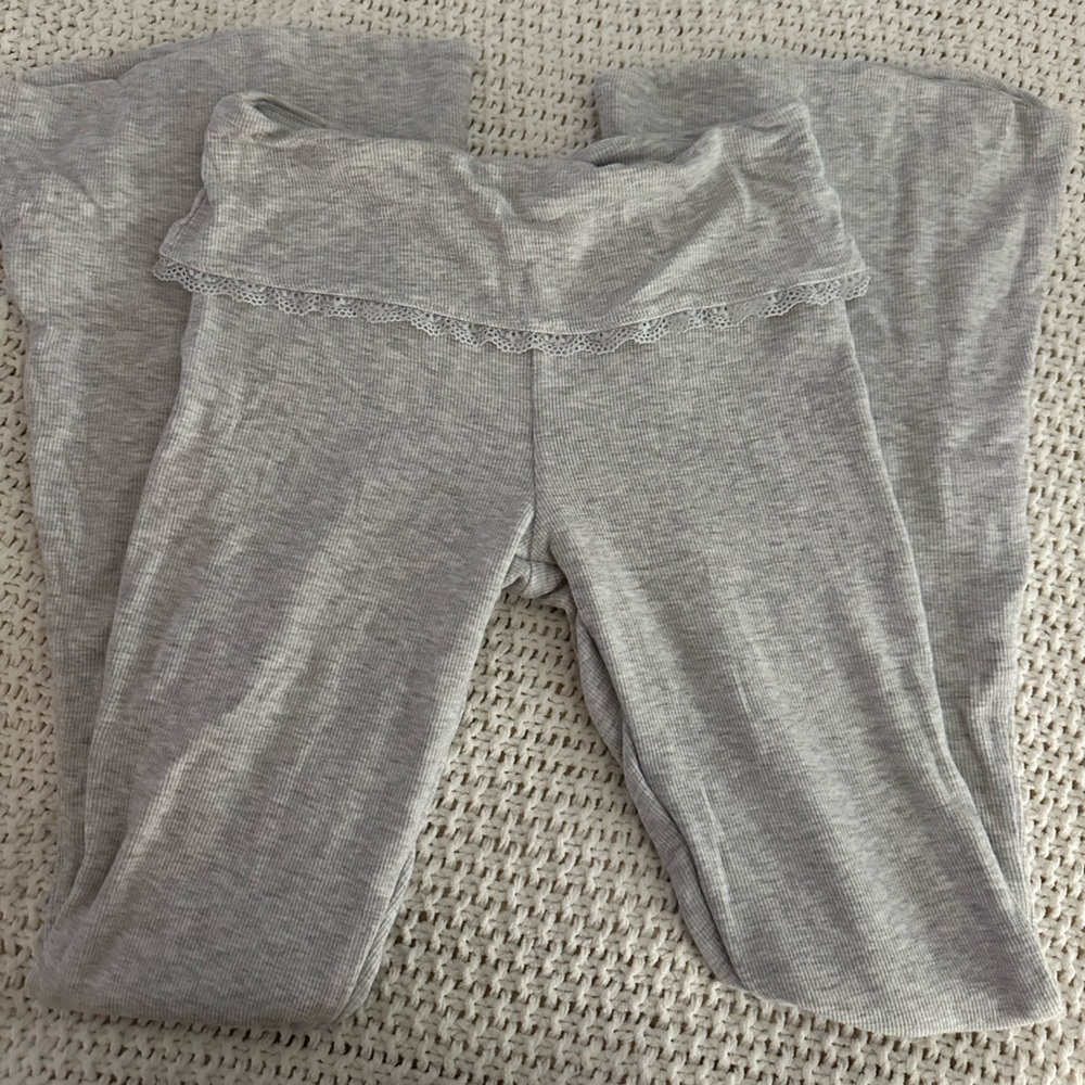 Ribbed Modal Mid-Rise Foldover Flared
Trousers in Grey Oh Polly